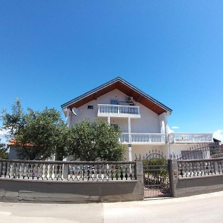 Sunny Apartment Jukic With Sea View Zara Esterno foto