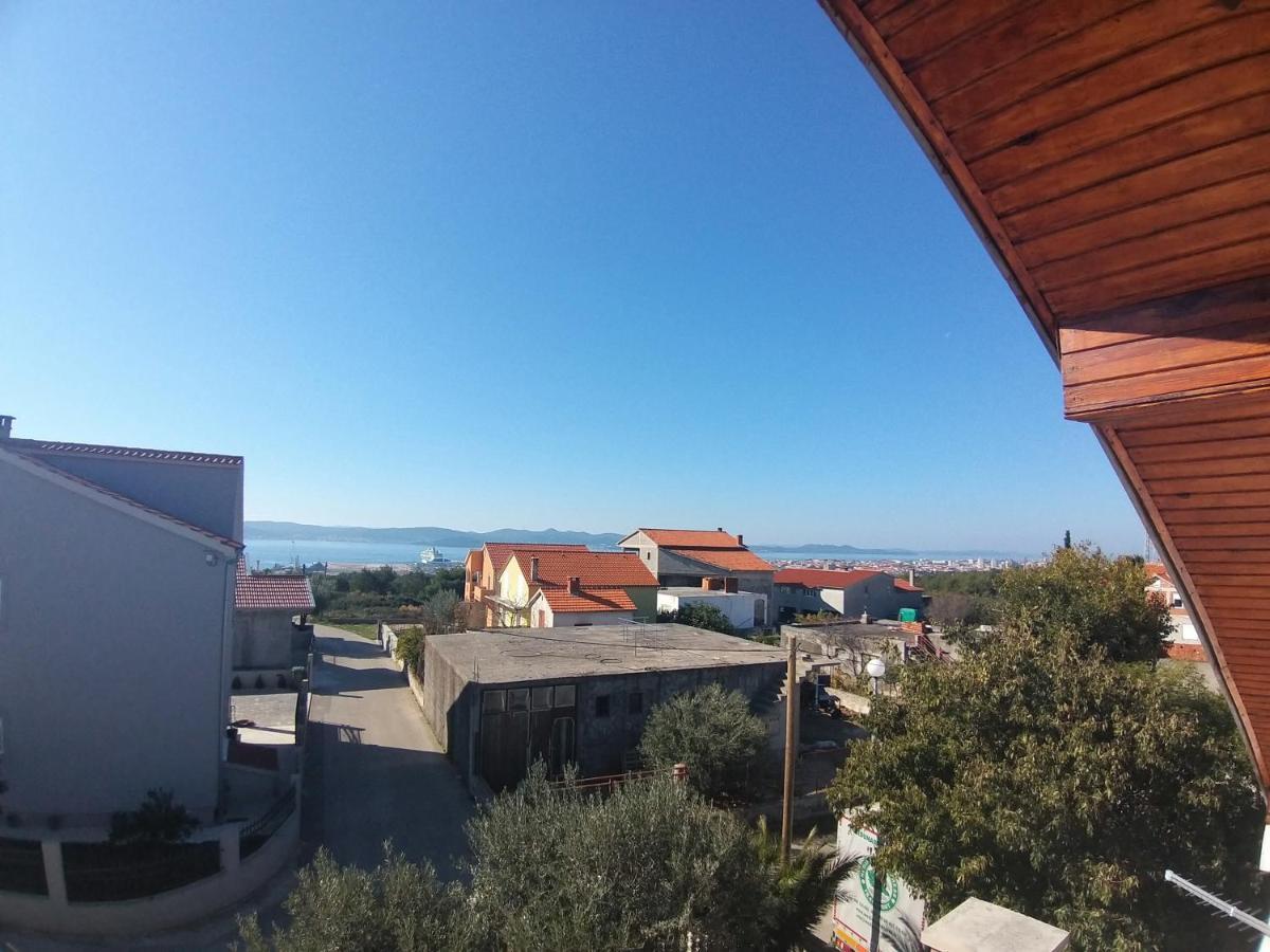 Sunny Apartment Jukic With Sea View Zara Esterno foto