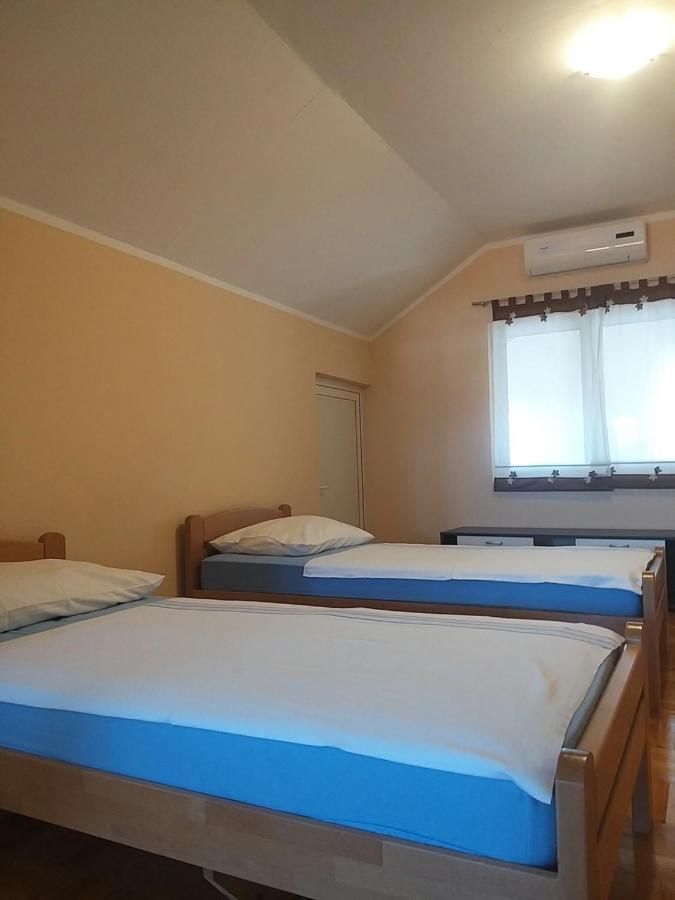 Sunny Apartment Jukic With Sea View Zara Esterno foto
