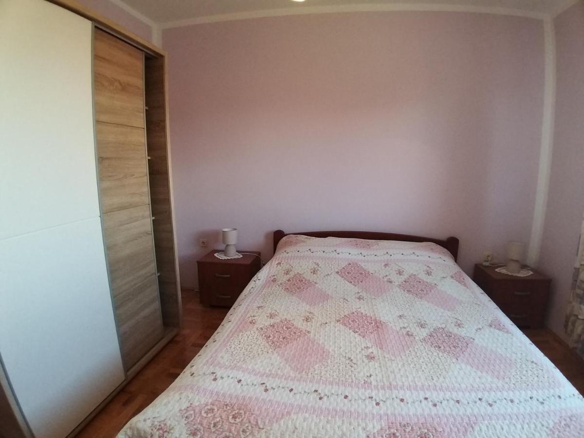 Sunny Apartment Jukic With Sea View Zara Esterno foto